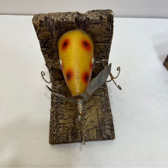 VINTAGE FISHING LURE BOOKENDS - Picture 4 of 9